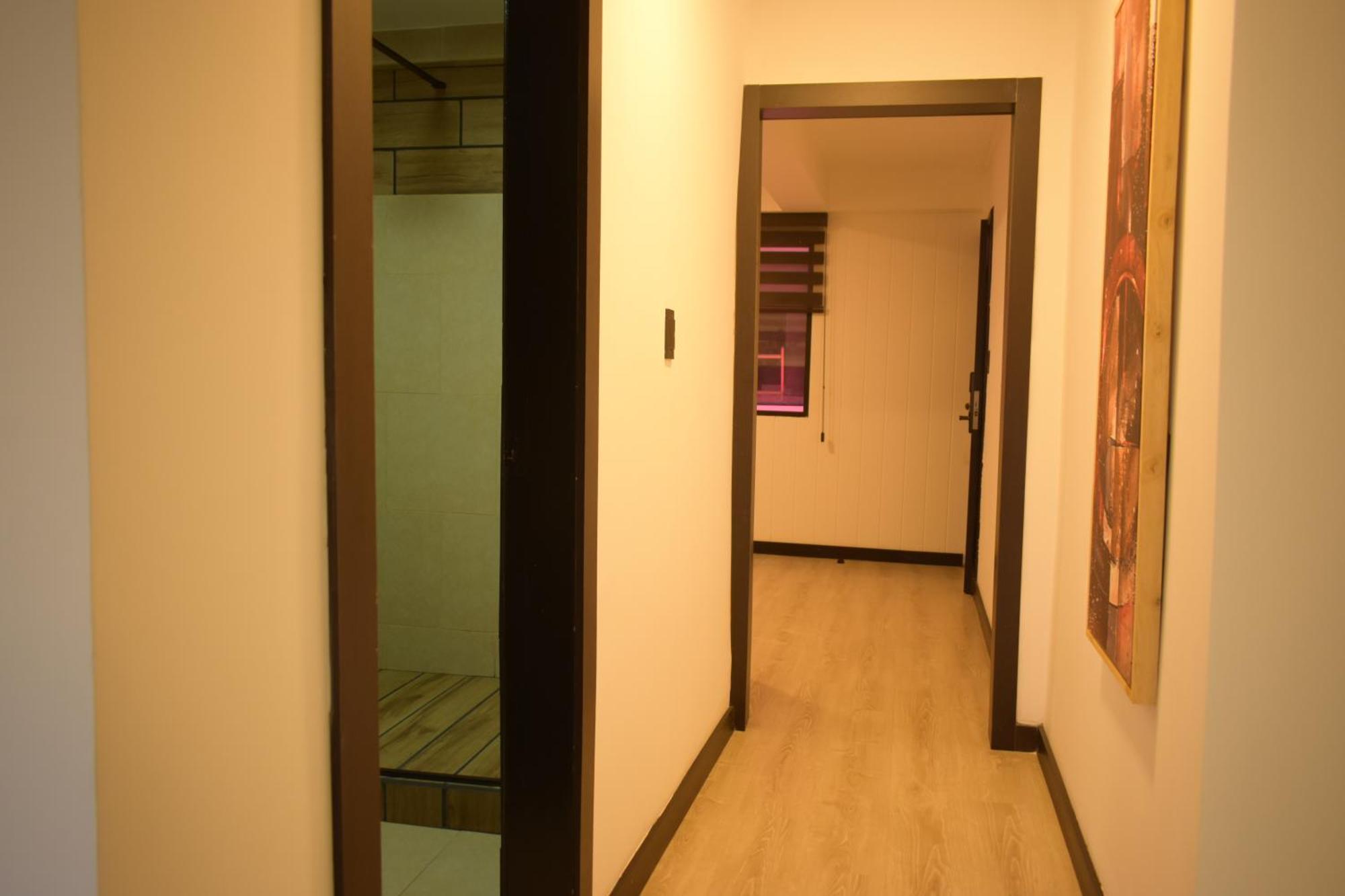 Hotel Vaway クエンカ エクステリア 写真